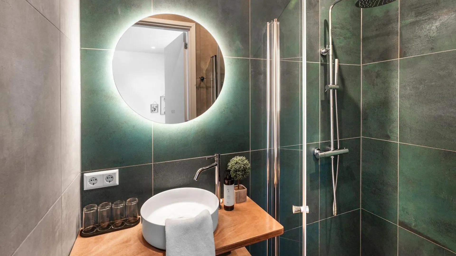 Boutique Hotel At Sea Zandvoort